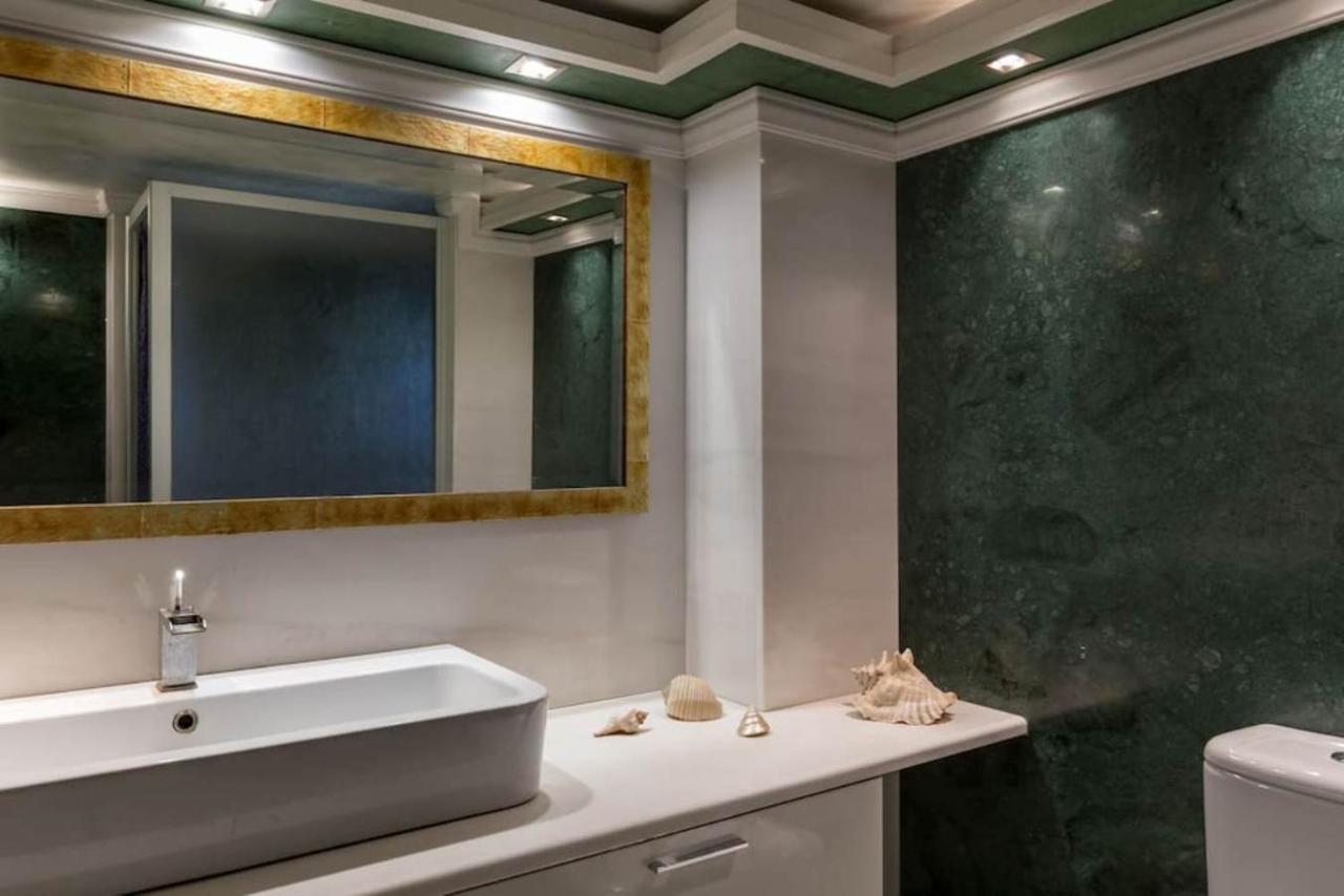 165 Sm Penthouse Maisonette Apartment Athens Ngoại thất bức ảnh